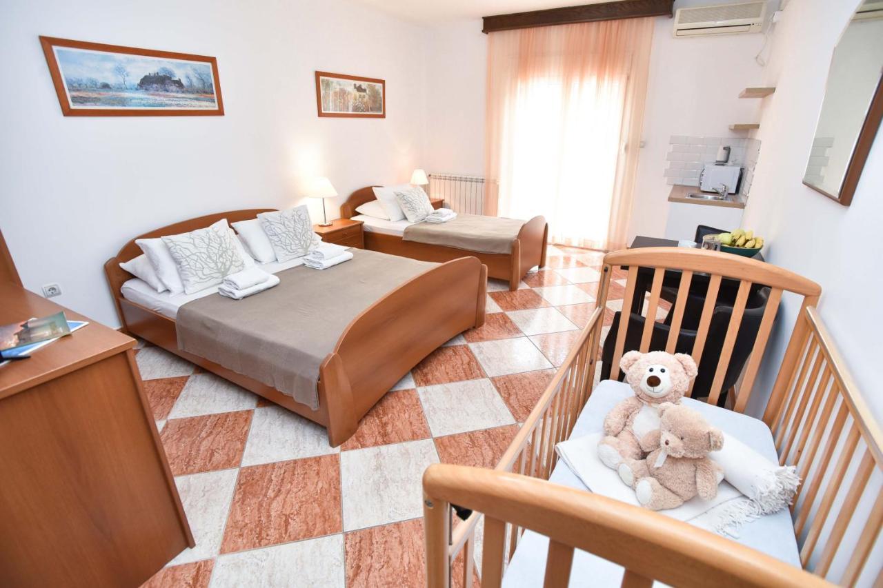 Apartments Adok บุดวา ภายนอก รูปภาพ