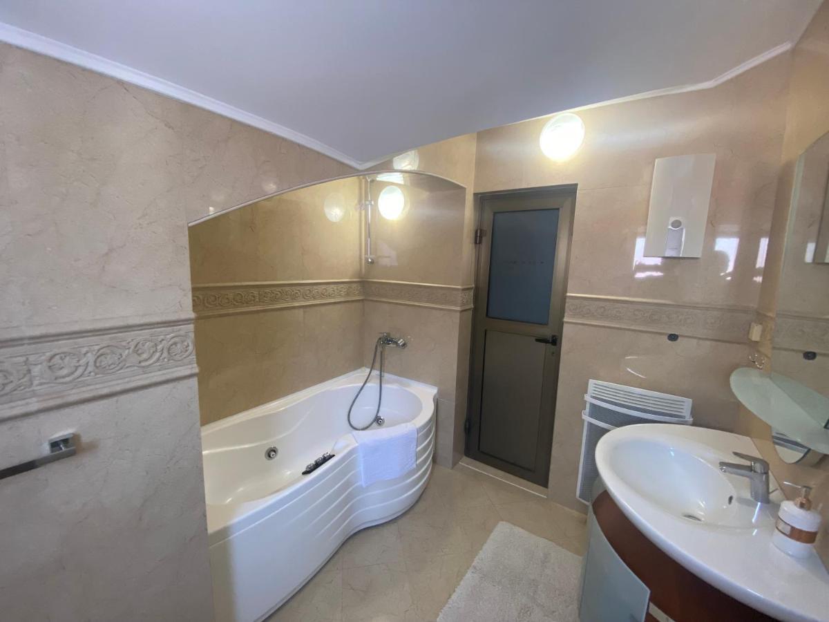 Apartments Adok บุดวา ภายนอก รูปภาพ